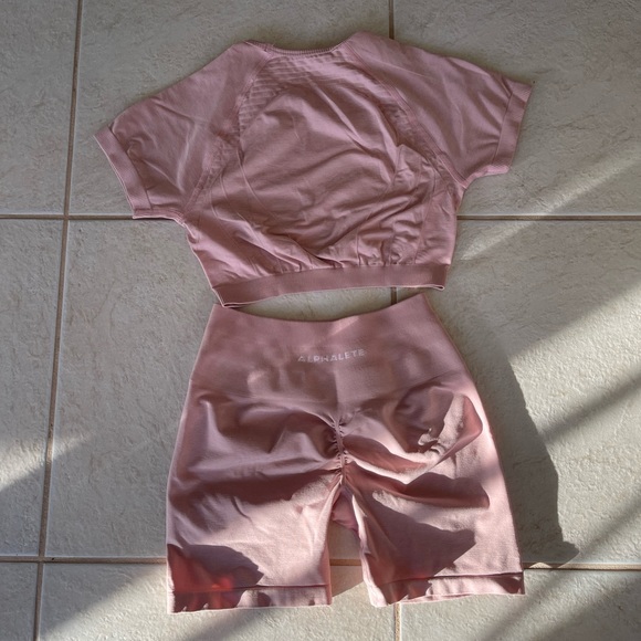 Alphalete Amplify Set Blossom - Picture 2 of 3